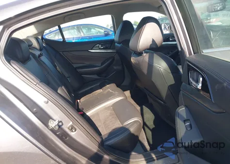 2017 Nissan Maxima 3.5 Sr from USA, damaged, VIN 1N4AA6AP4HC438312